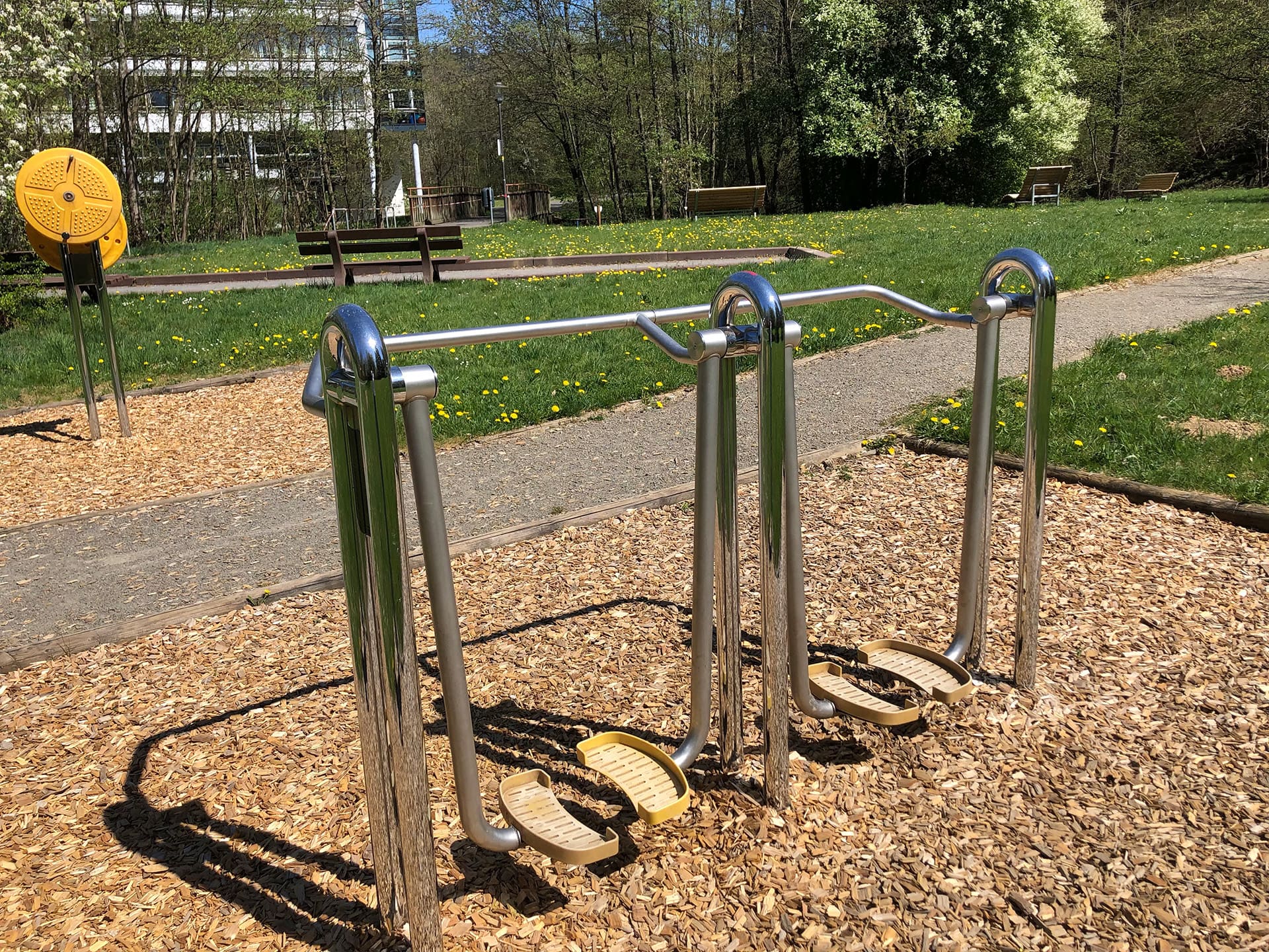 Galeriebild für Mehrgenerationen-Spielplatz