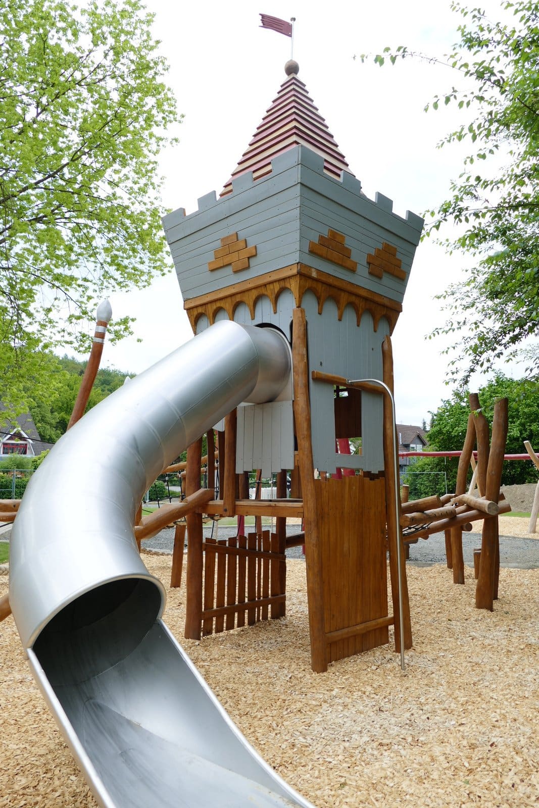 Galeriebild für Spielplatz mit Inklusionsschaukel