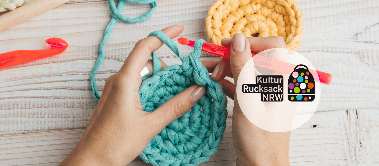 Titelbild für Häkel-Workshop: Magic Loops, Mützen oder Taschen häkeln (Teil II)